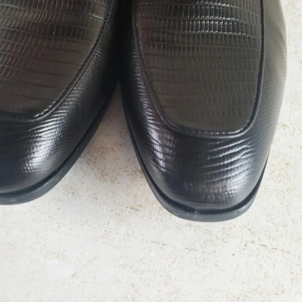 Steve Madden Stonnie Mens 11.5 M Black Leather Comfort Almond Moc Toe Slip On